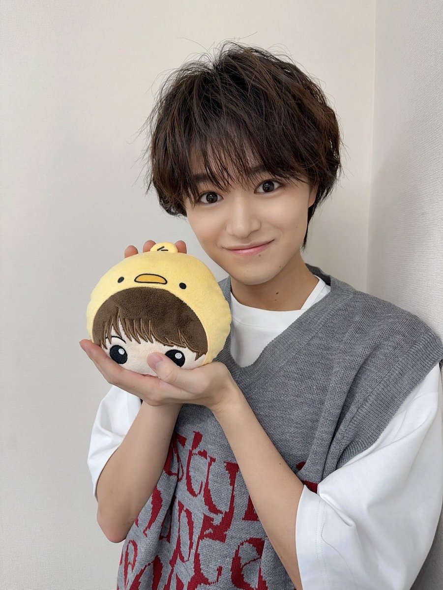 GLchzwJbUAA-hk6.jpg?format=jpg