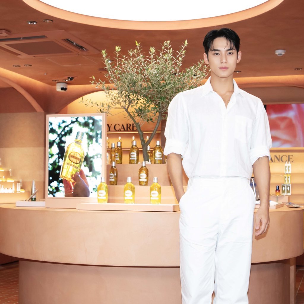 SEVENTEEN (セブンティーン）のMingyu（ミンギュ）が、ロクシタンの
