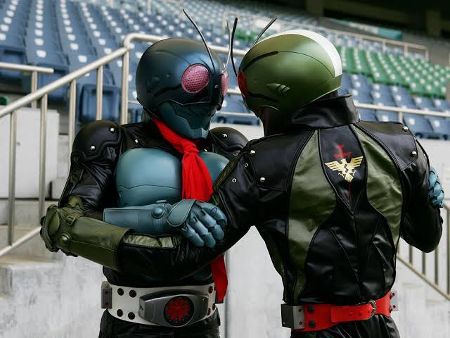 これは見ないと！！ 仮面ライダーファースト＆ネクストのセットです