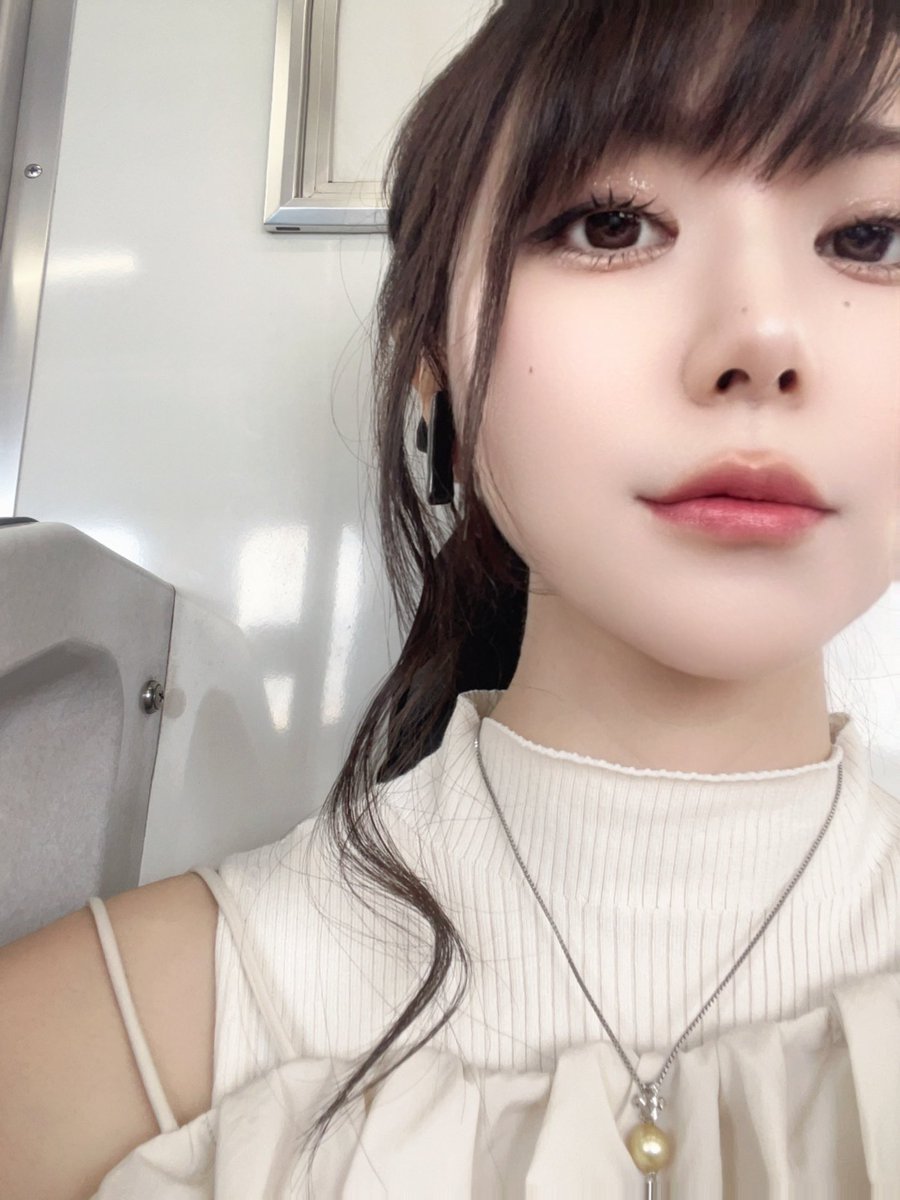 お写真、サインなどは 18時〜のご対応となっております！ お時間がない