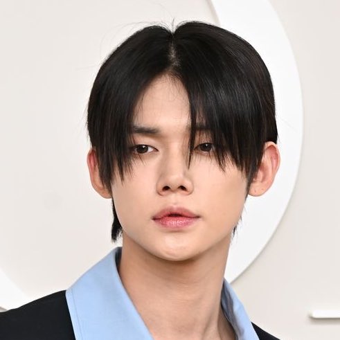 本日9月13日は #TXT ヨンジュンの誕生日⭐️ あふれるカリスマオーラと