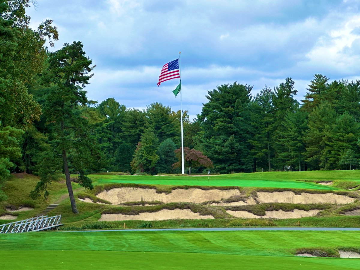 Pine Valley Golf Club-世界的に有名なアメリカのゴルフ場 本 Pine