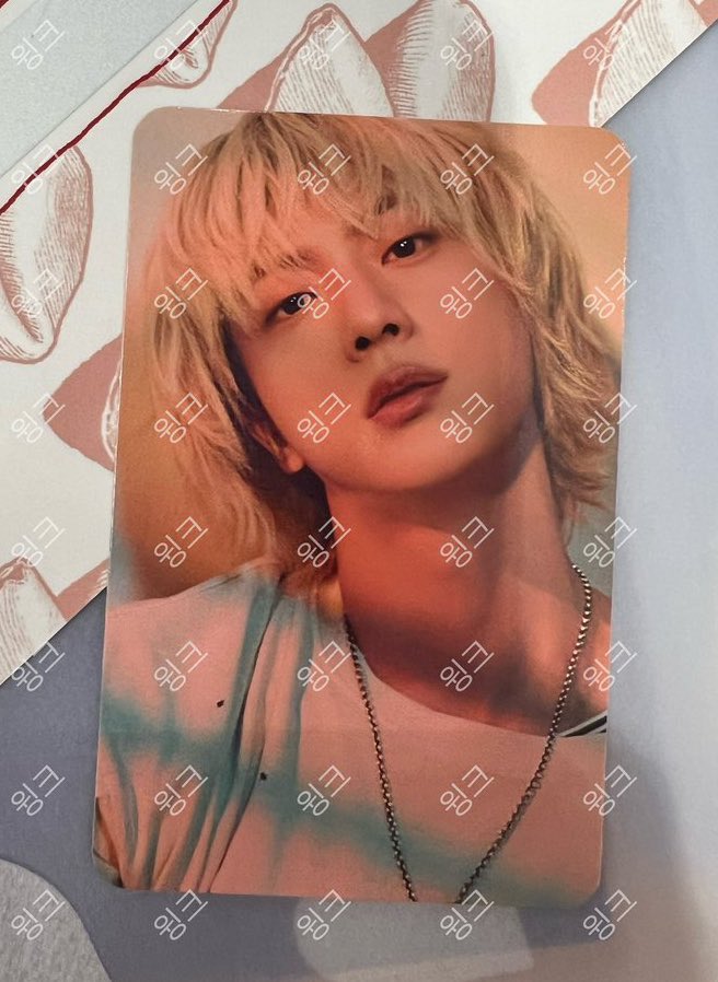 Jin - HAPPY Target Exclusive 🎁 Photocard [revealed 1/2] 📸 cr