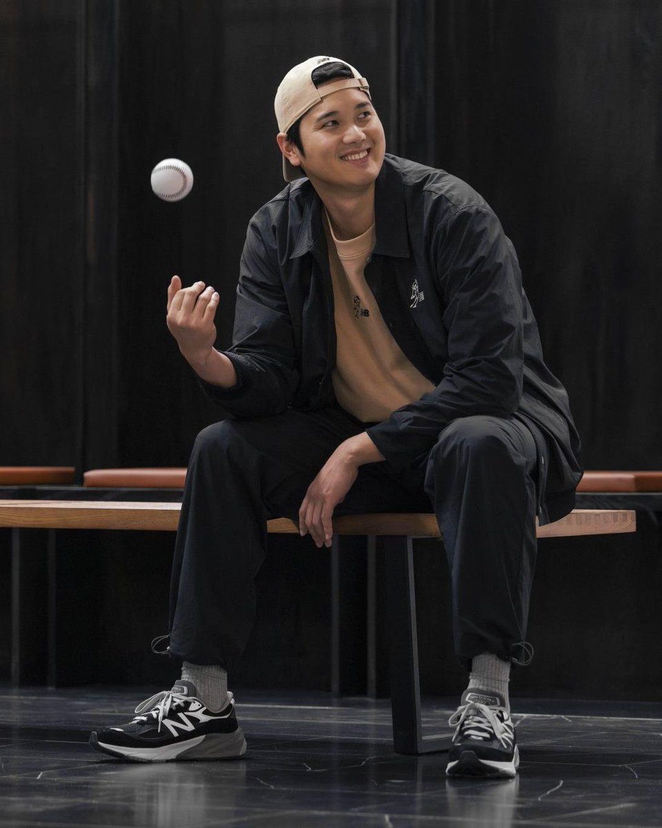 日本限定】 New Balance × 大谷翔平 990v6 