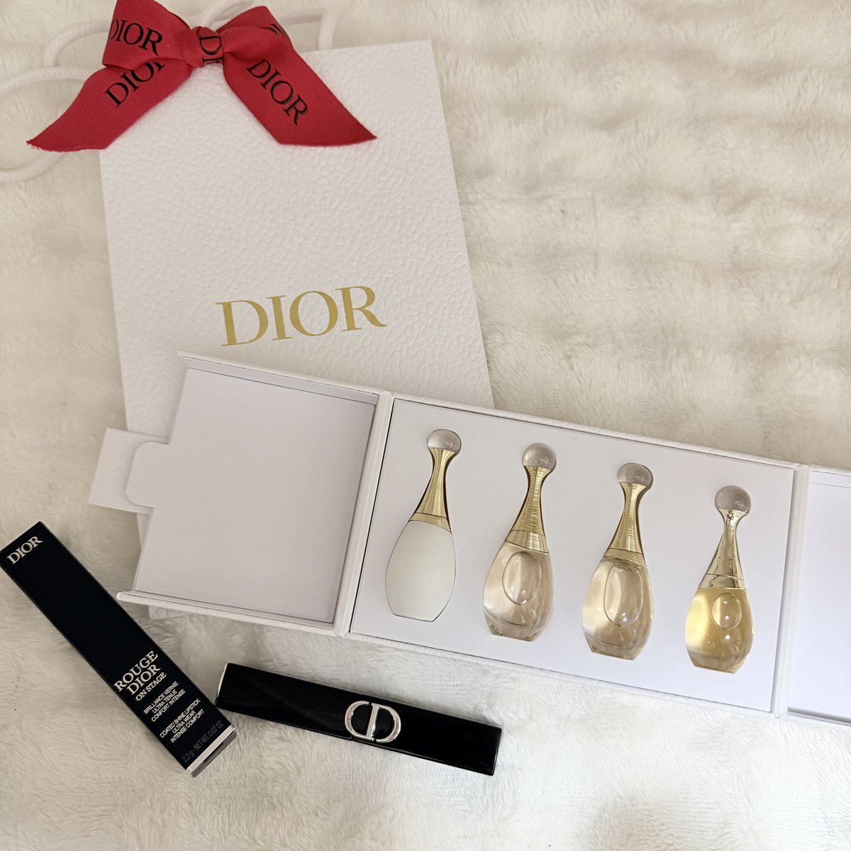 Diorのバースデーギフト受け取ってきた💐 クリスタル会員はジャドール