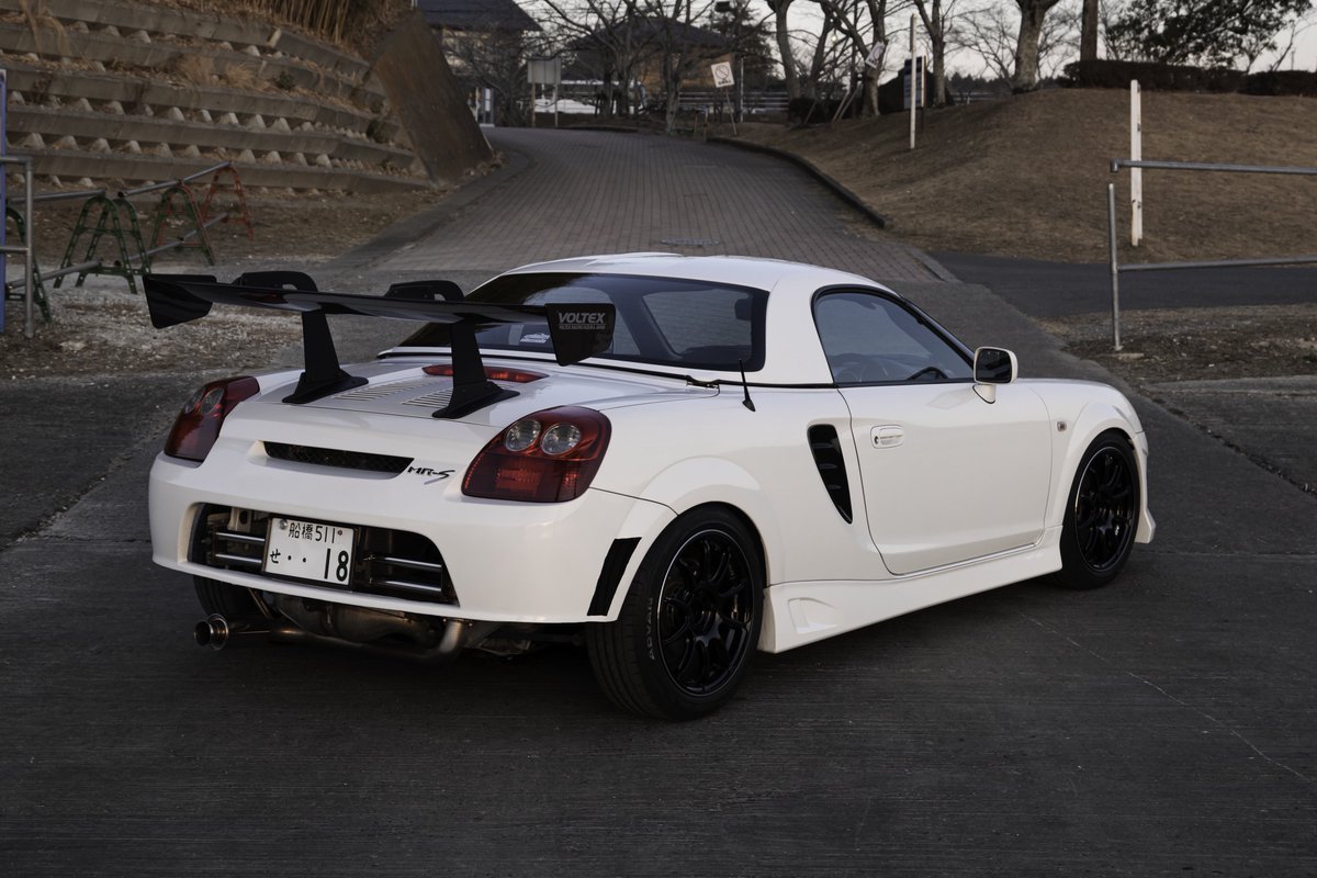 このバンパー今こうなってる