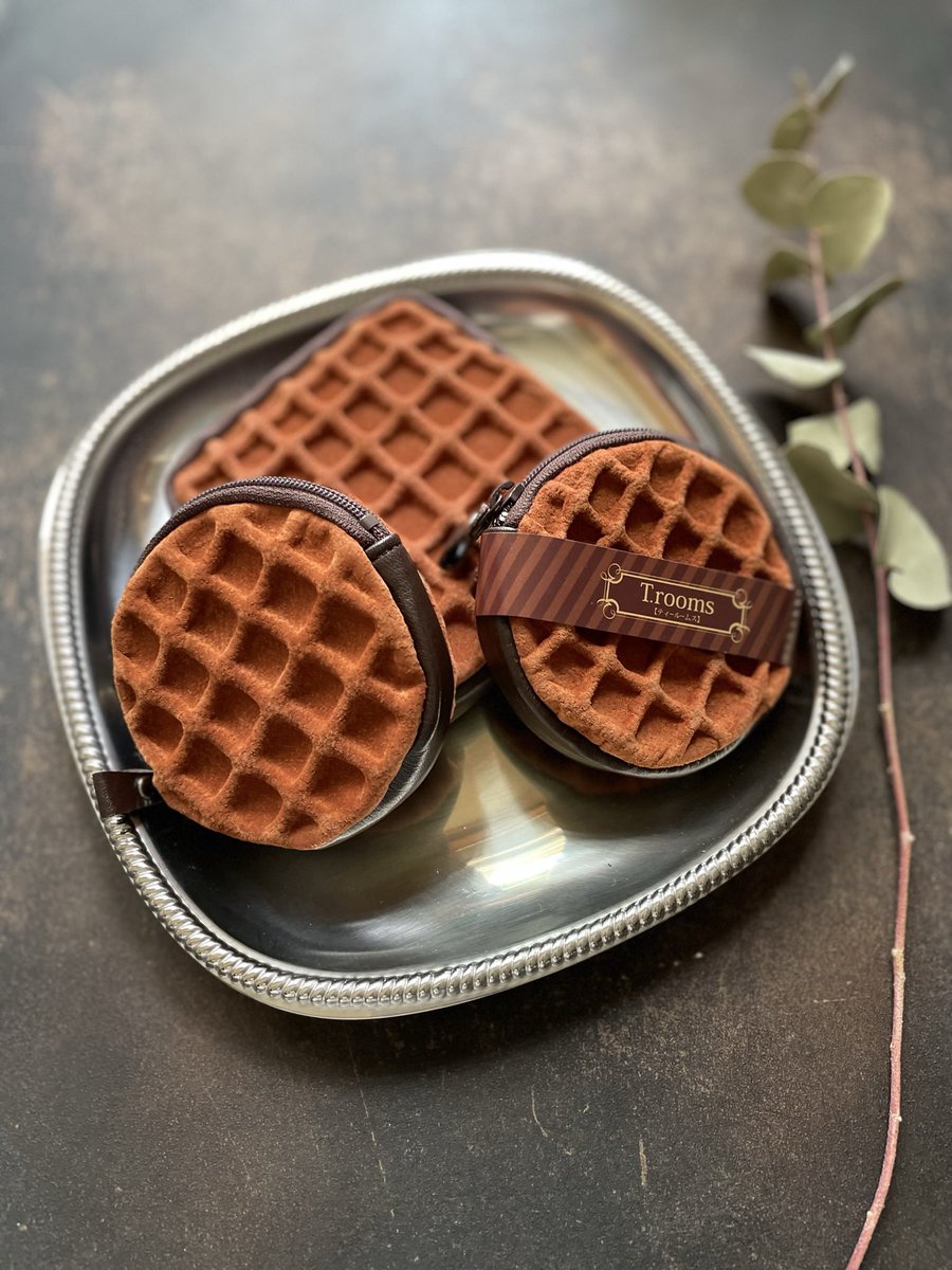 2/22最終日／ 点滴堂さま企画展 お菓子の家のおともだち 革のチョコと