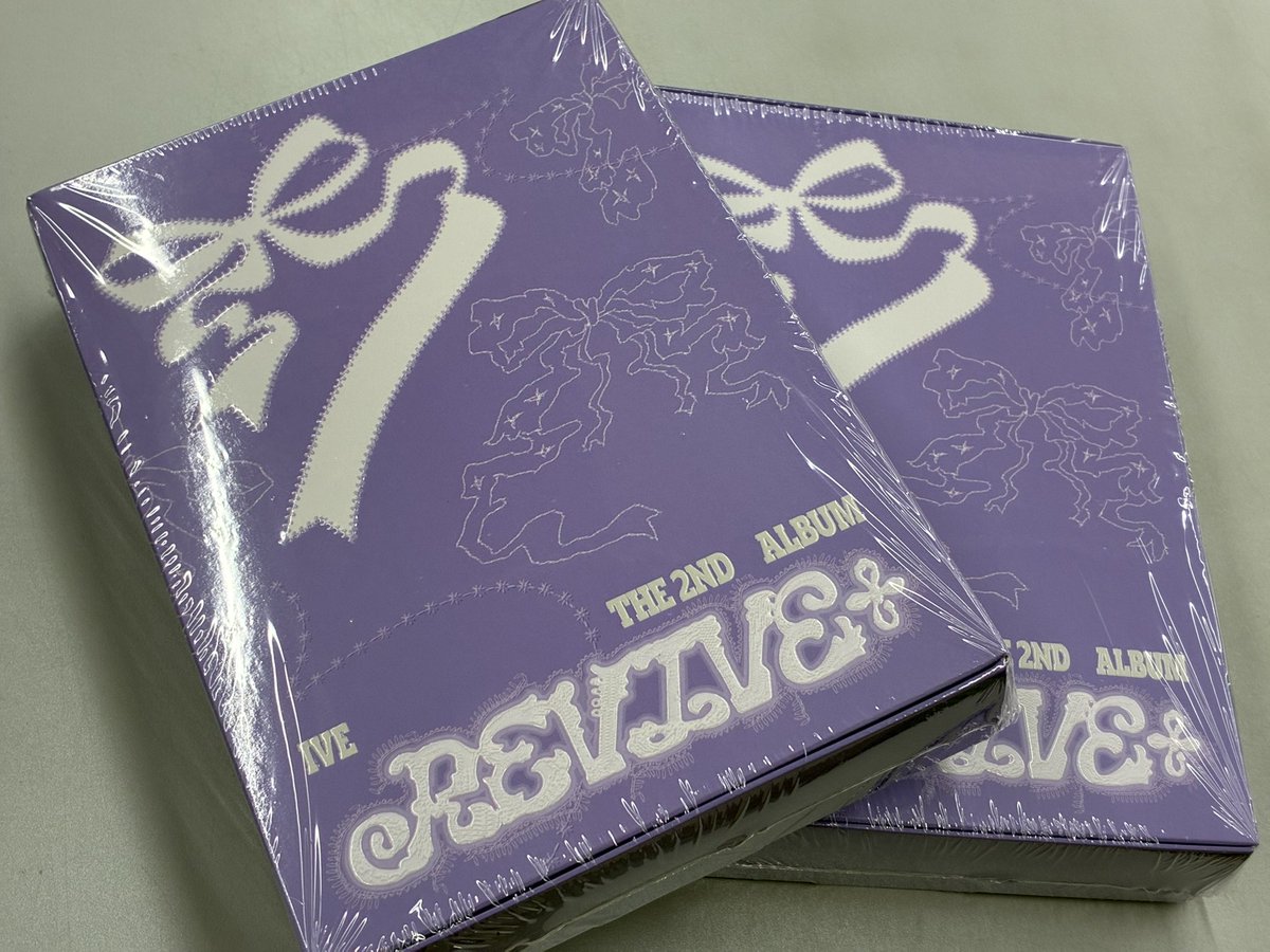 IVE】 IVE THE 2ND ALBUM 『 #REVIVE+』 LOVED IVE ver.が本日入荷