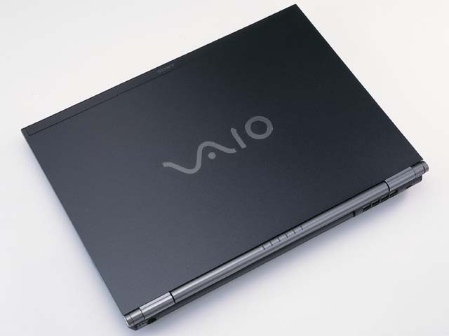 ソニー、1.69kgのCore Duo搭載ノート「VAIO type S(SZ)」