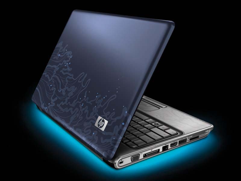 日本HP、特別デザインの個人向けノートPC 3製品