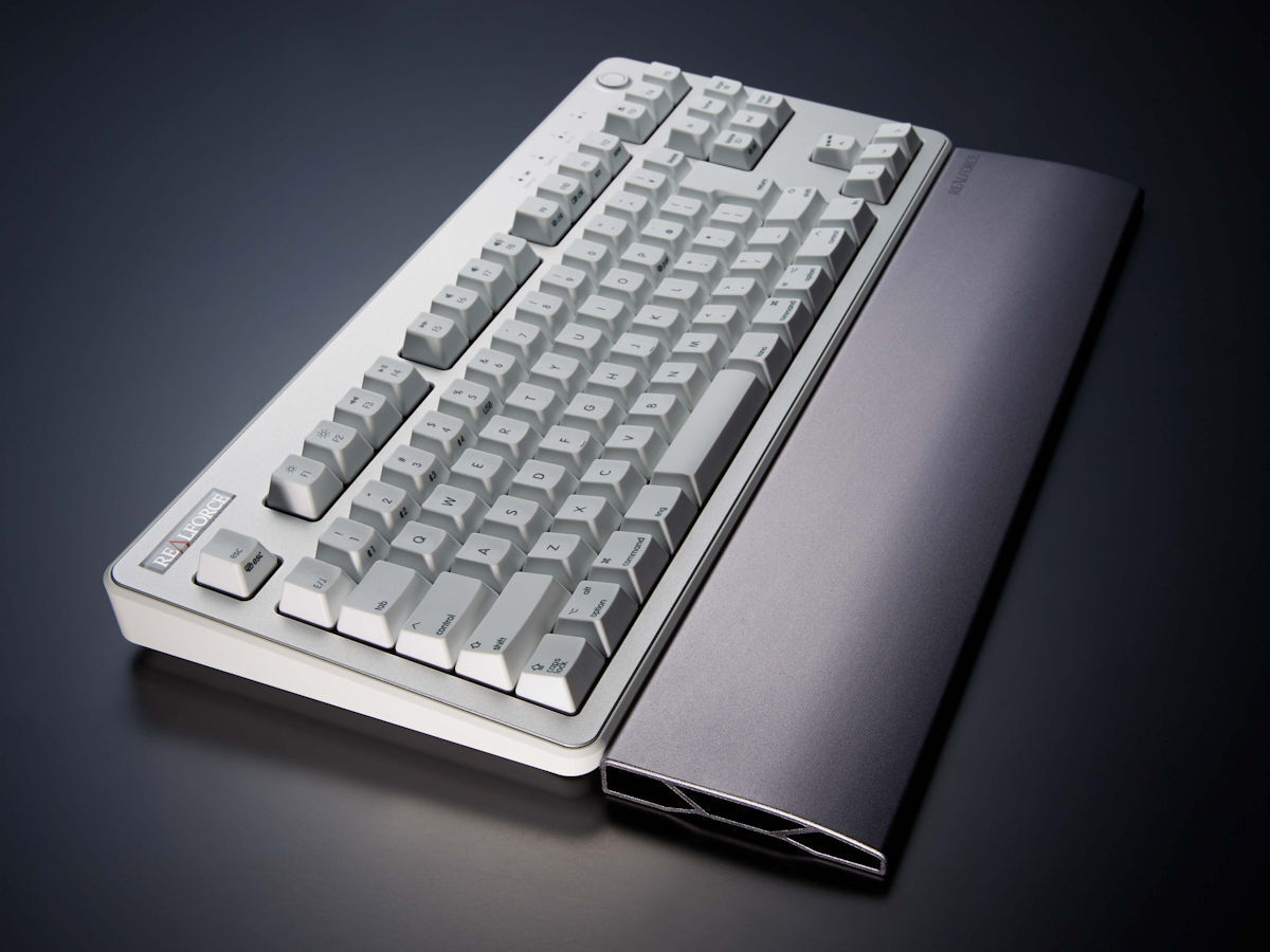 東プレ、REALFORCE向けのアルミリストレスト - PC Watch