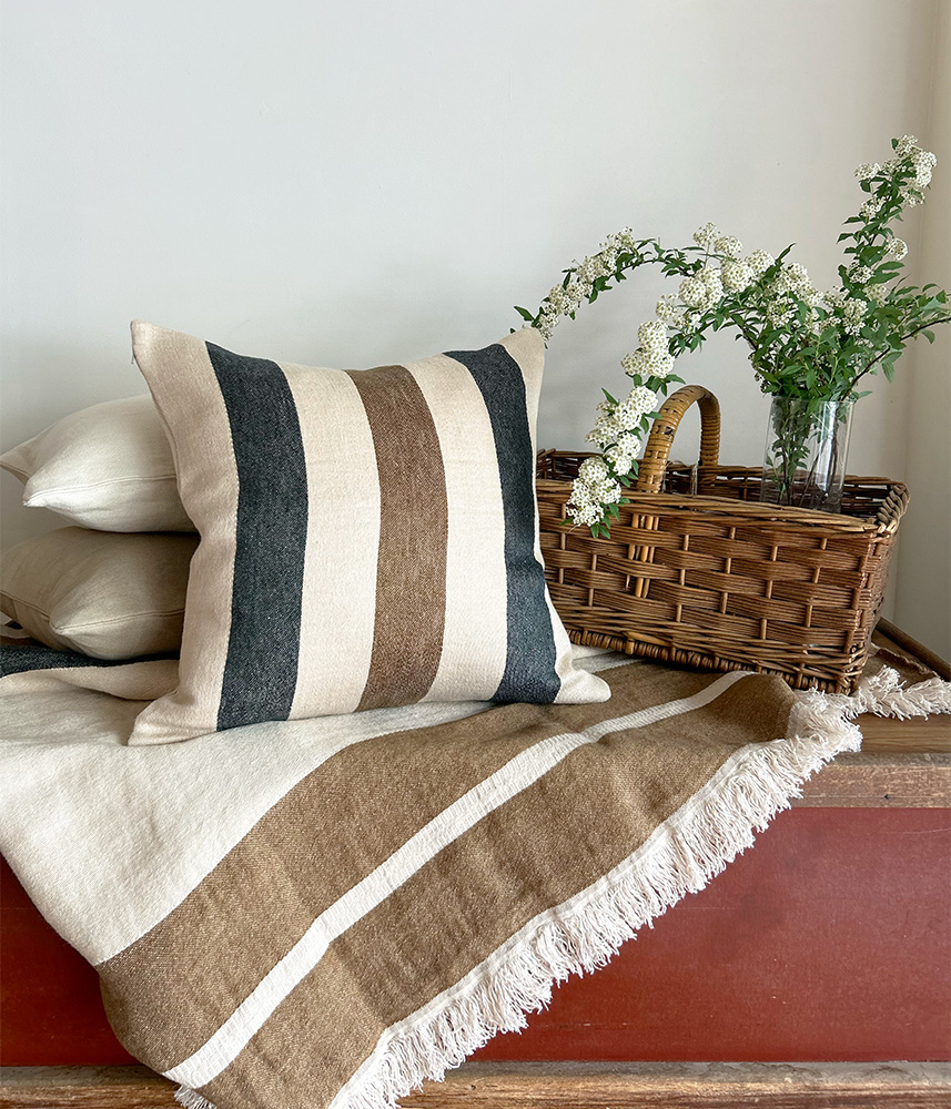 LIBECO HOME//リネンピローカバー【ダコタストライプ】 | P&C