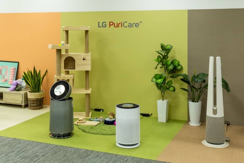 LG、ペットと暮らす家庭向けの空気清浄機「LG PuriCare」シリーズから