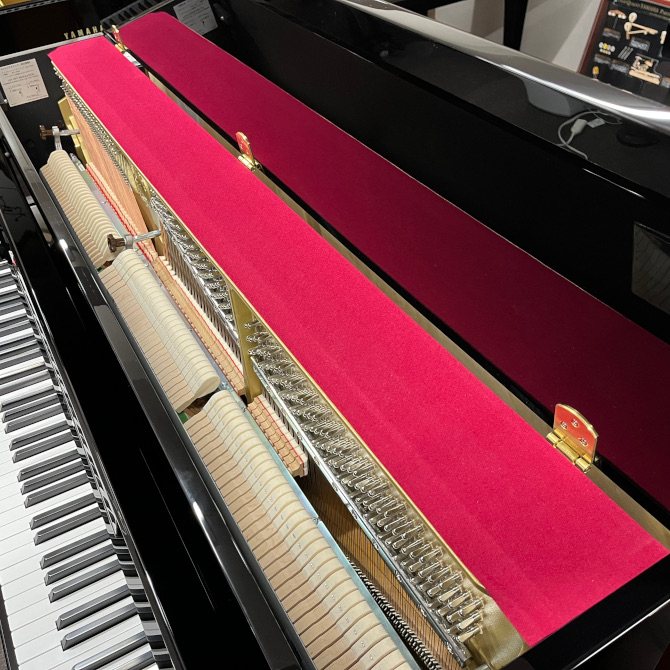 中古》b113SG2 ヤマハアップライトピアノ | 中古アップライトピアノ