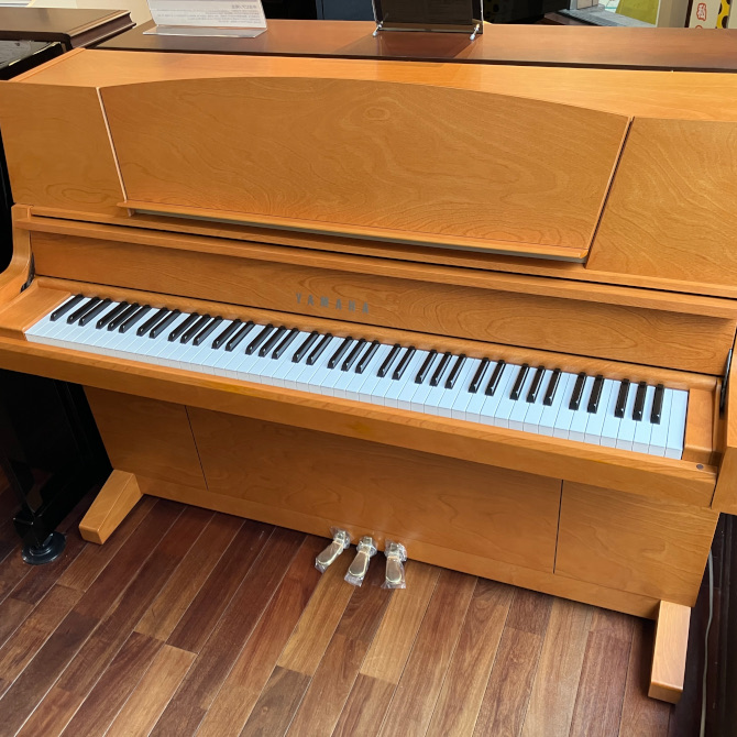 中古》b113SG2 ヤマハアップライトピアノ | 中古アップライトピアノ