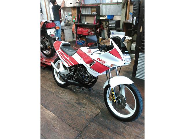 ホンダNS50FのフロントフォークOH・キャブレターOH・FUELコック交換