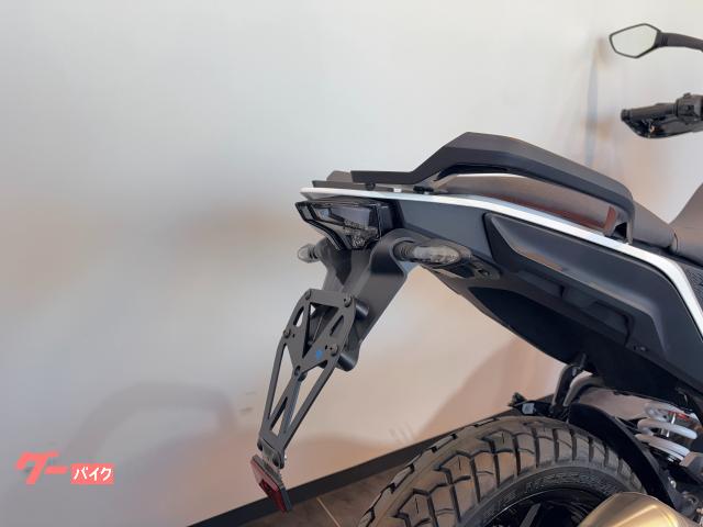 KTM 250アドベンチャー 未使用車 AKRAPOVICマフラー