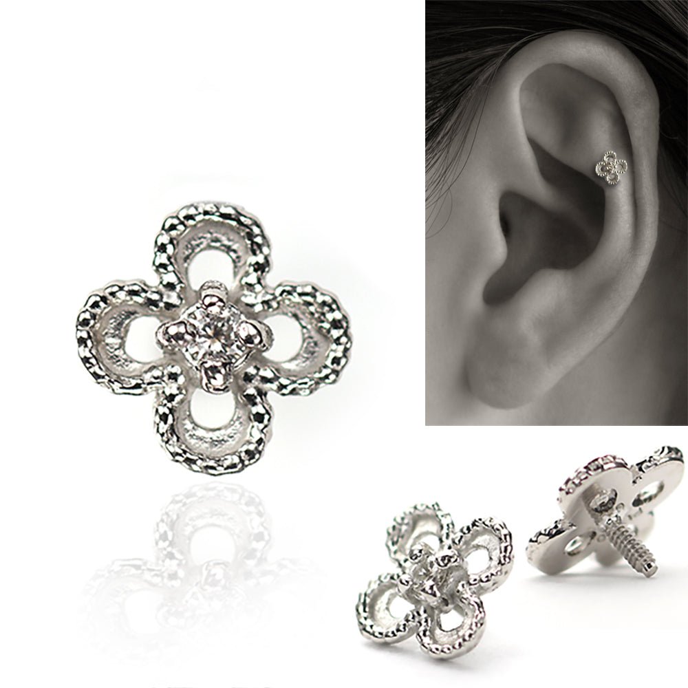 K18 プラチナ ダイヤモンド ボディピアス│可愛いフラワー（花