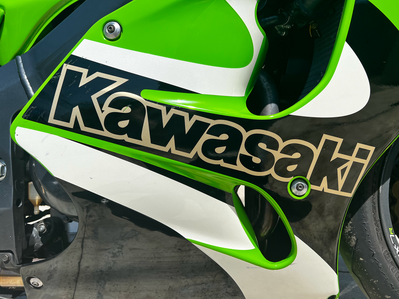 2001 Kawasaki ZX-7R – Iconic Motorbike Auctions