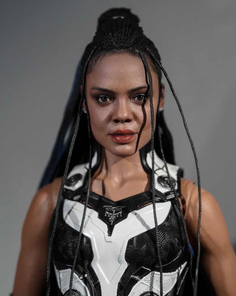 Hot toys MMS673 Thor Love and Thunder Valkyrie 1/6 Scale