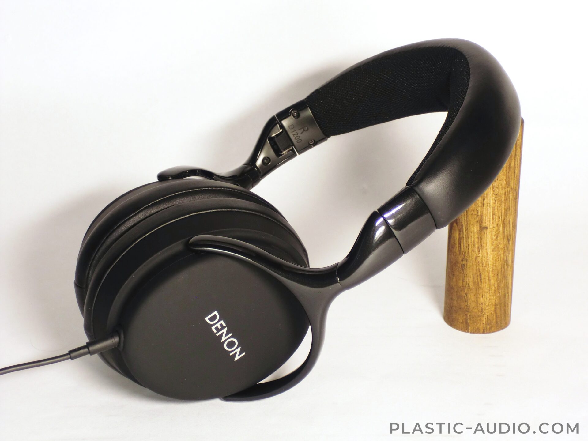 DENON AH-D1200のレビュー：正当なDENONサウンド。 | Plastic Audio