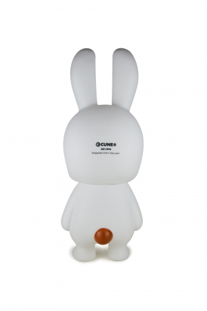 あのウサギのブランド 「 CUNE 」 が ソフビ になって登場！ | 株式