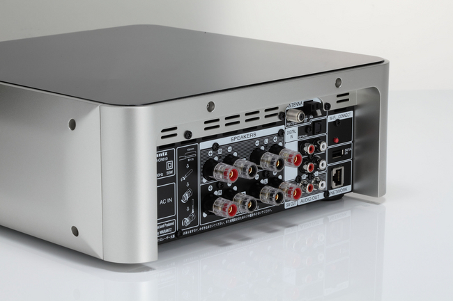 マランツ ネットワークCDレシーバー M-CR610発売 | 株式会社ディー