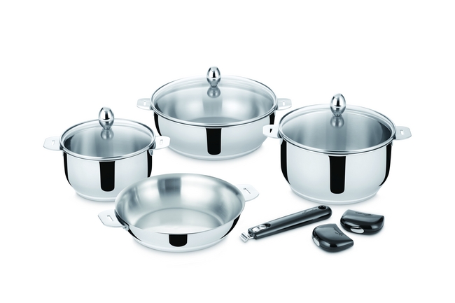 ラゴスティーナ 「ニューサルヴァスパッツィオ」 | 株式会社グループ