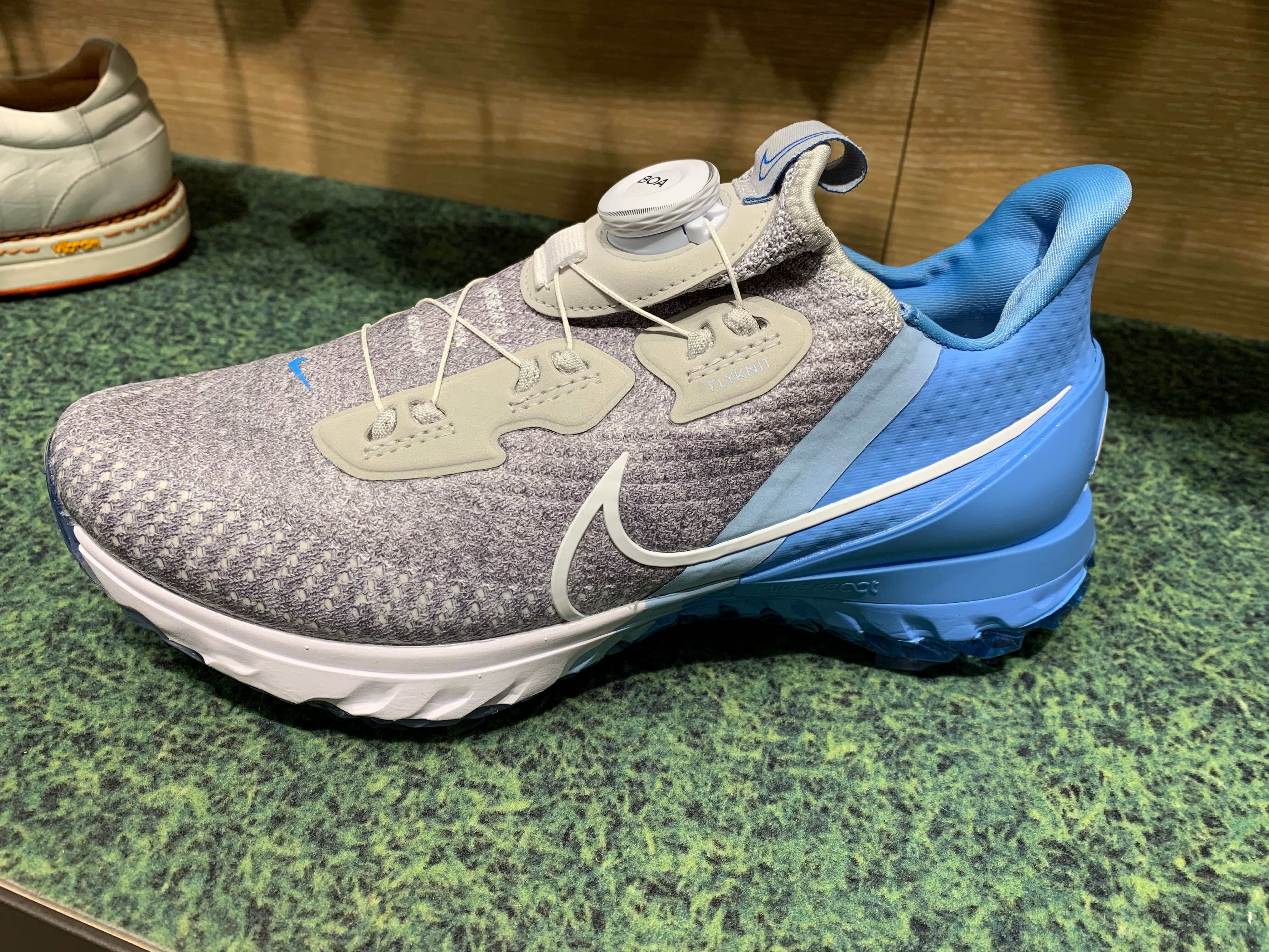 NIKEのゴルフシューズが超かっこいい！最新人気10モデルまとめ