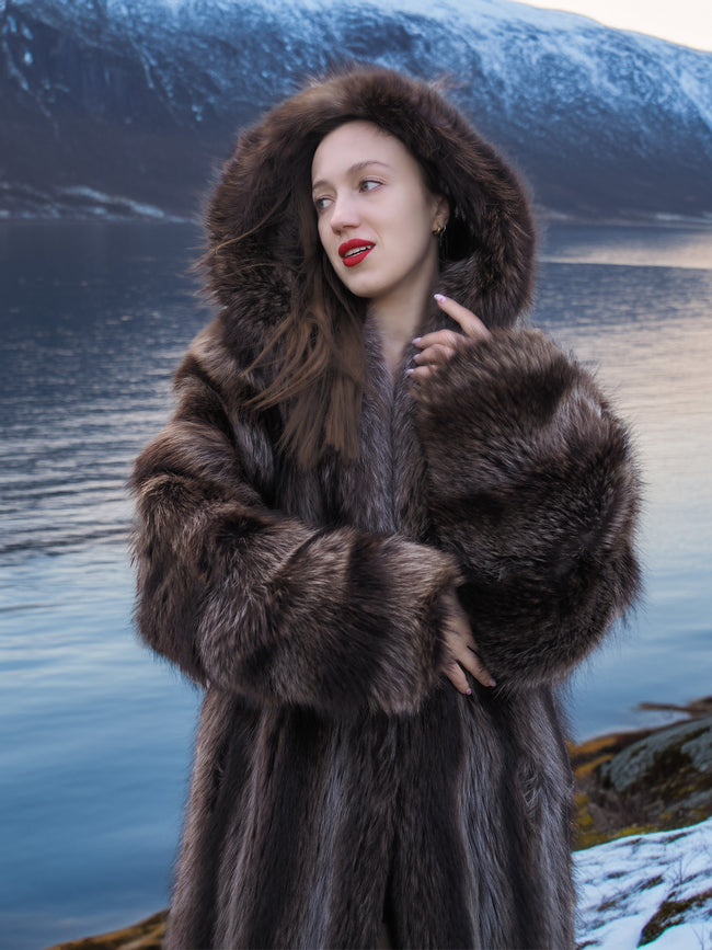 Canadian Raccoon Fur Coat - Hooded Fur | L 50