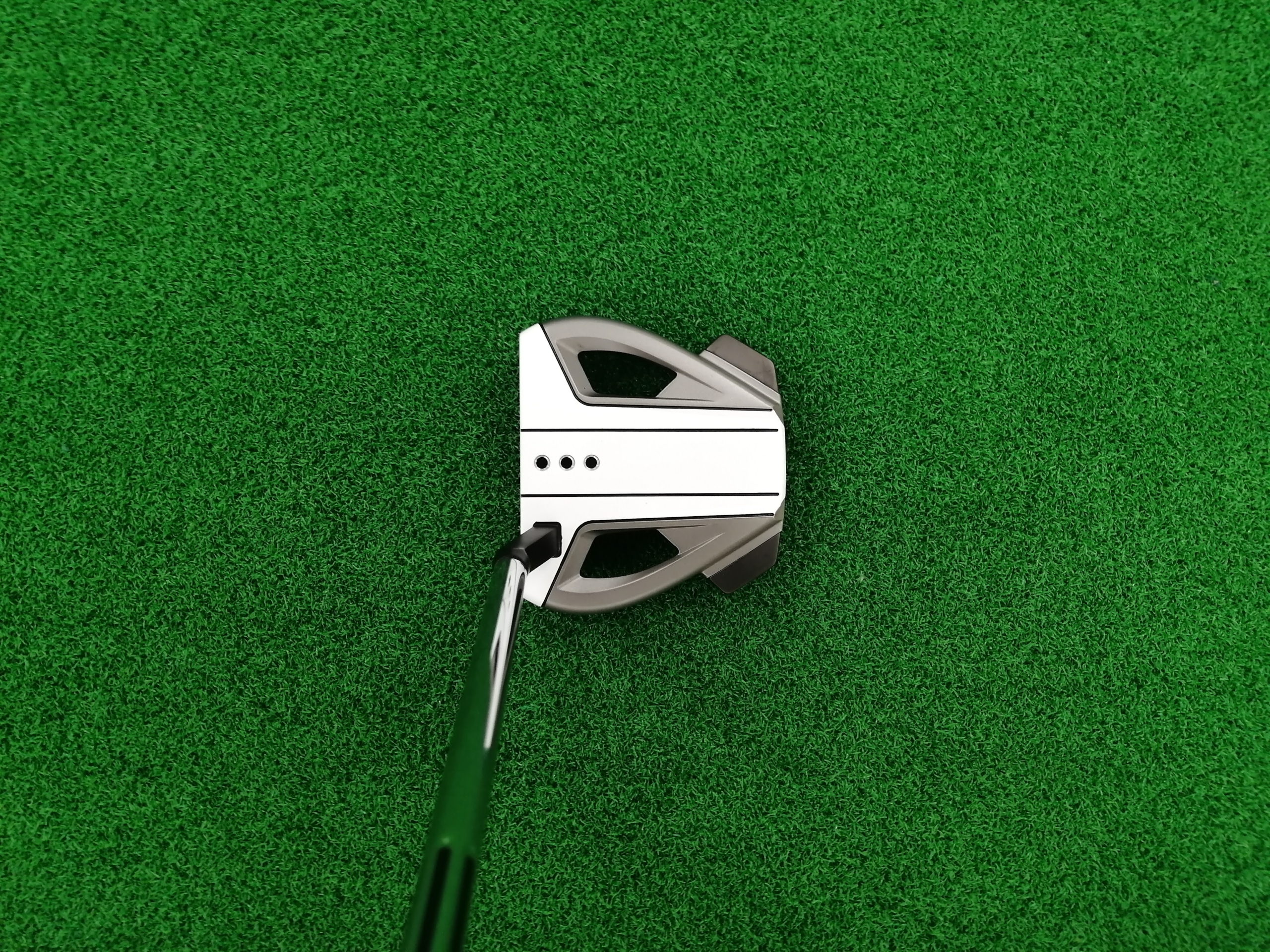 試打レビュー】TaylorMade Spider EXを打ってみた！（スモールスラント