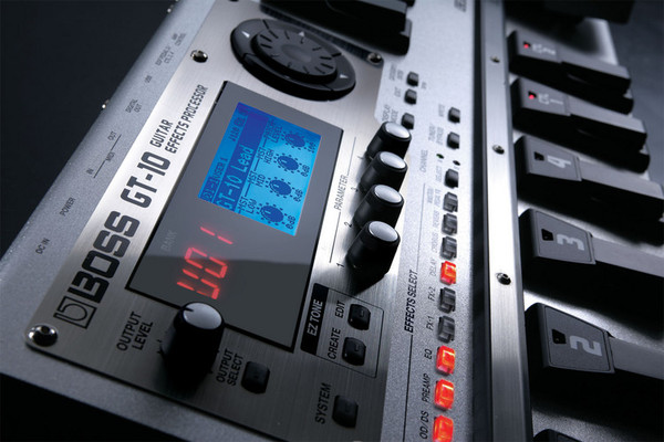 DISC Boss GT-10 Guitar Effects Processor at Gear4music