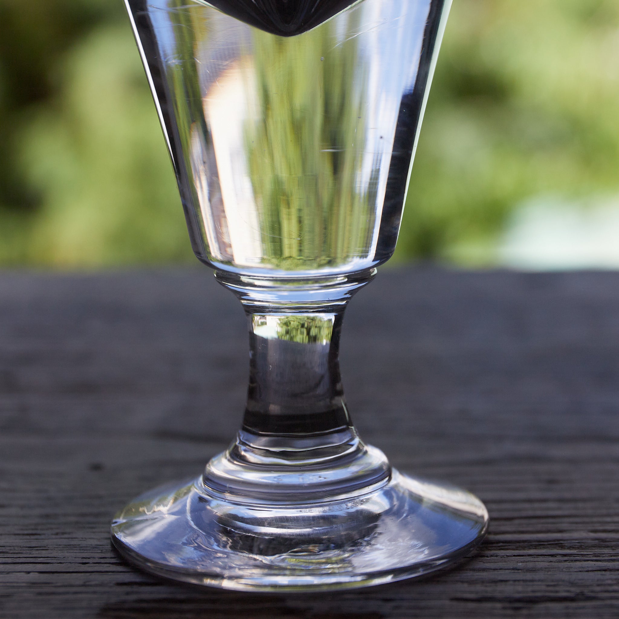 19世紀フランスアンティーク 底厚ビストログラス e（近世：16–19世紀