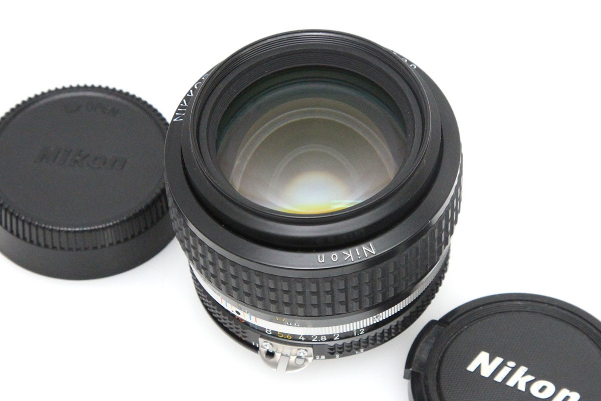 AI Nikkor 50mm f/1.2S 中古価格比較 - 価格.com