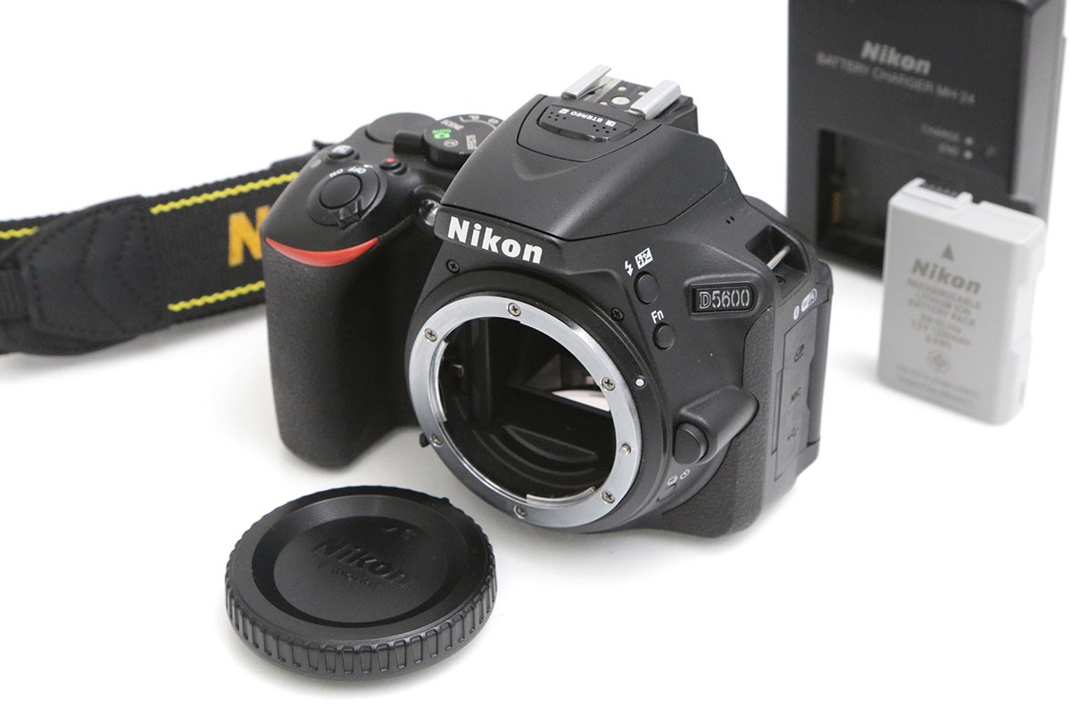 価格.com - ニコン D7200 18-140 VR レンズキット 価格比較