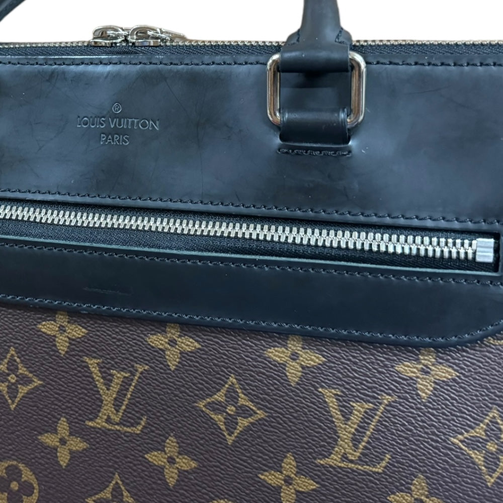 LOUIS VUITTON ルイヴィトン ポルトドキュマンジュール モノグラムマカ