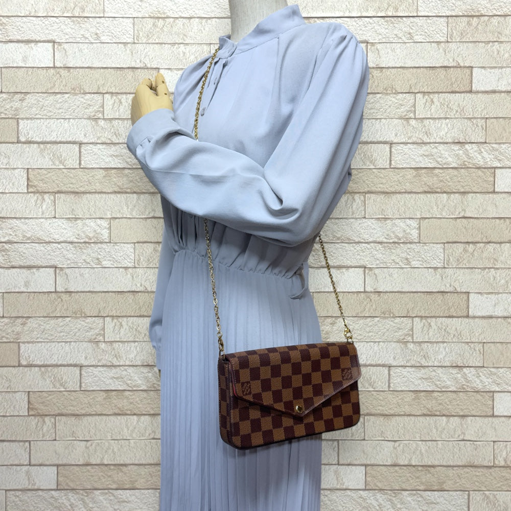 LOUIS VUITTON ルイヴィトン ポシェット・フェリシー ダミエ