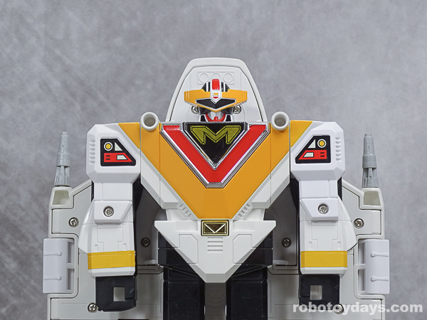 電撃変形 DX メガウインガー (MegaWinger) レビュー | RoboToyDays