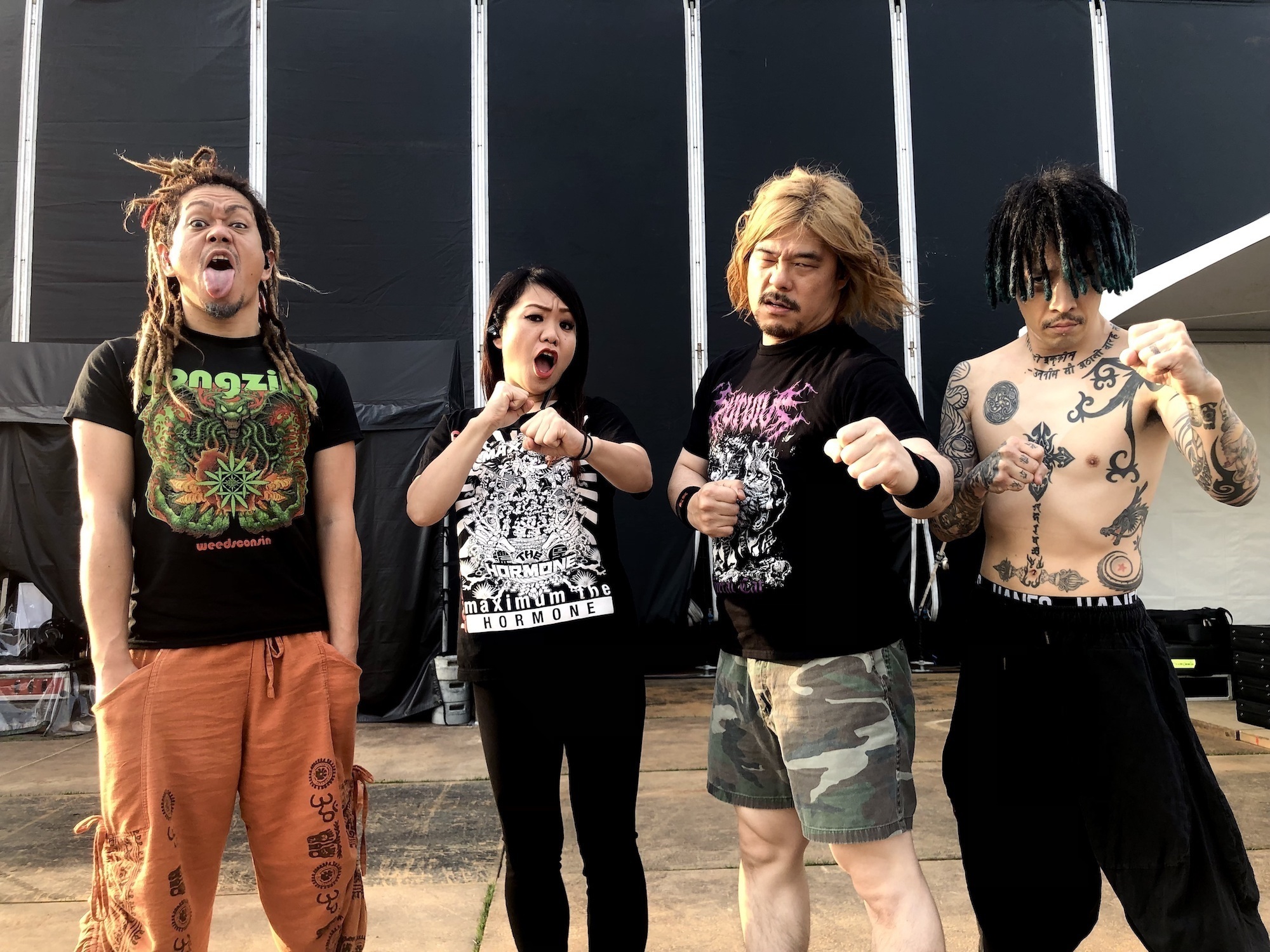 最強だったマキシマム ザ ホルモン、JAPAN JAM出演直前のショット