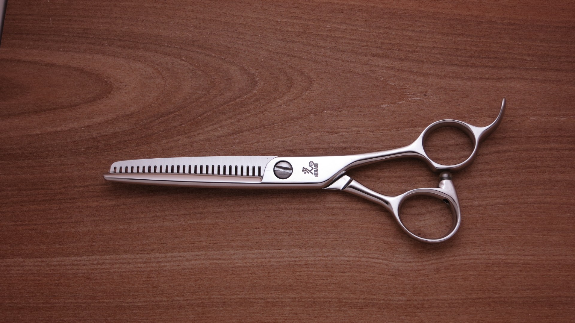 シザーズプライム | 理容/美容/トリミング鋏の研ぎと製造販売