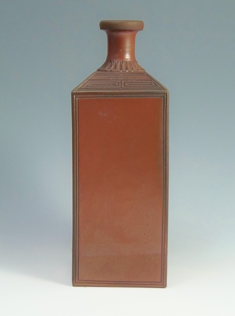 城南骨董-古備前焼 角徳利 梅模様 金重利右衛門 75代 媒陽 107