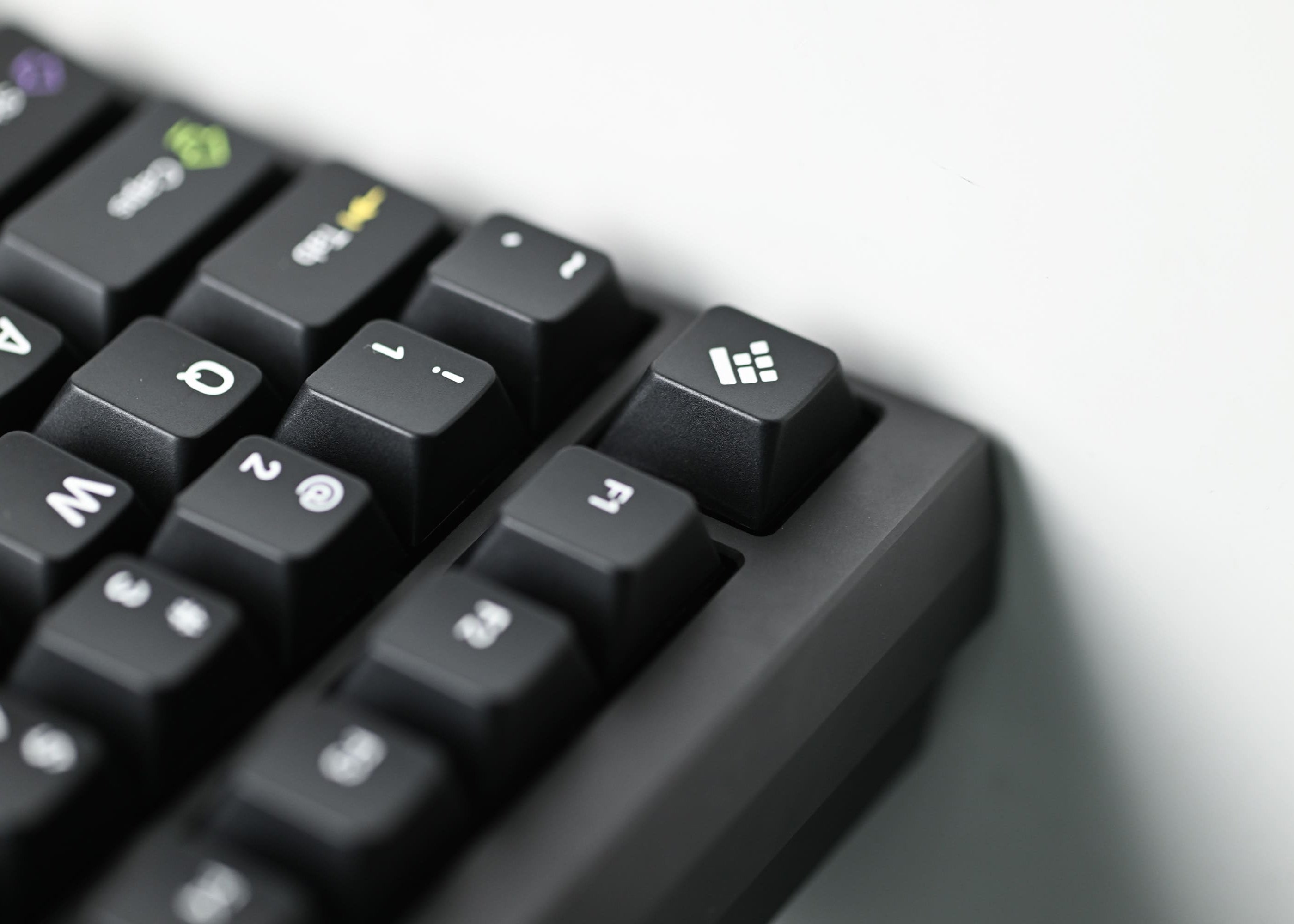 Keyreative KAP White on Black Doubleshot Cherry Profile キー