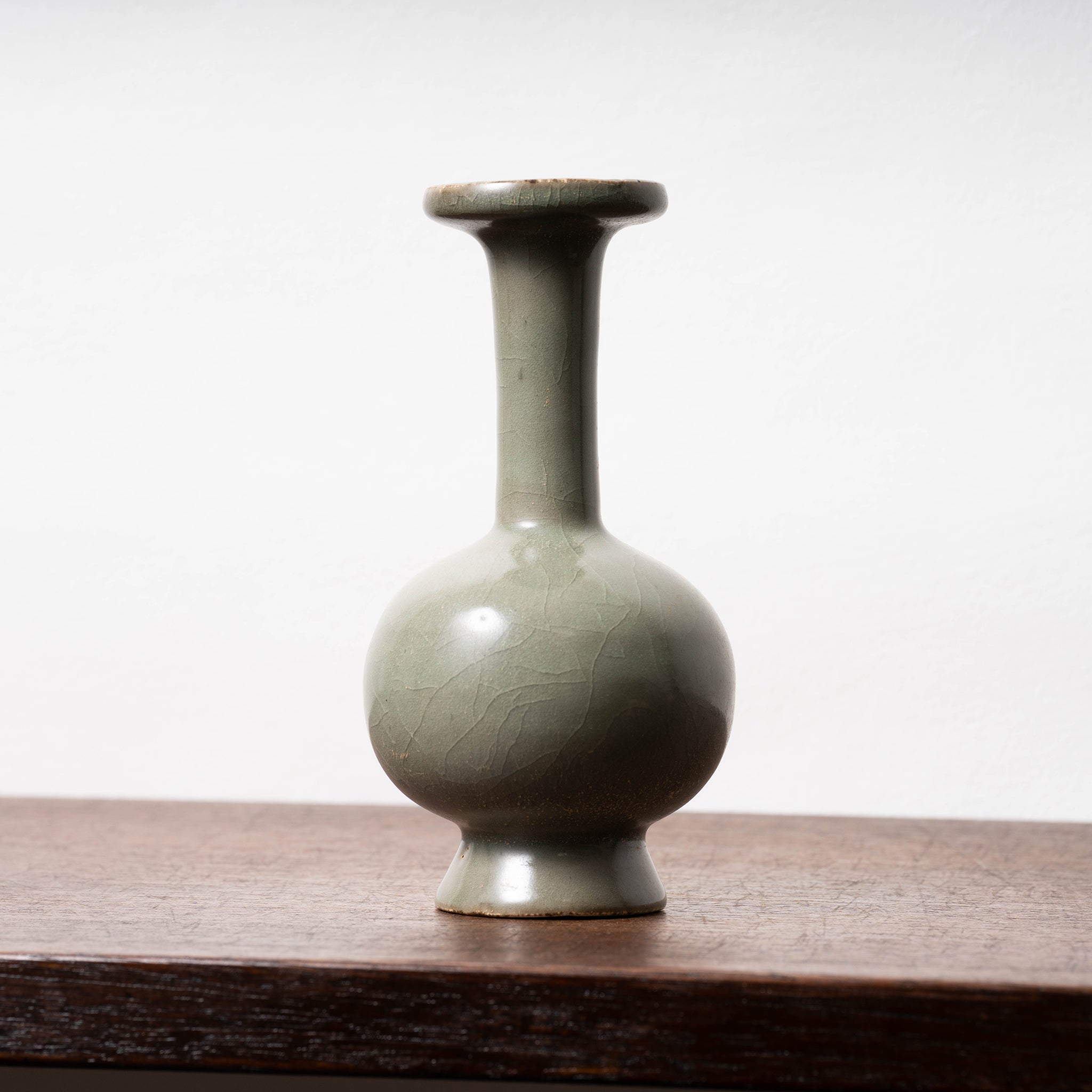 北宋 越州窯青磁盤口長頸瓶 – 燦禾 SANKA