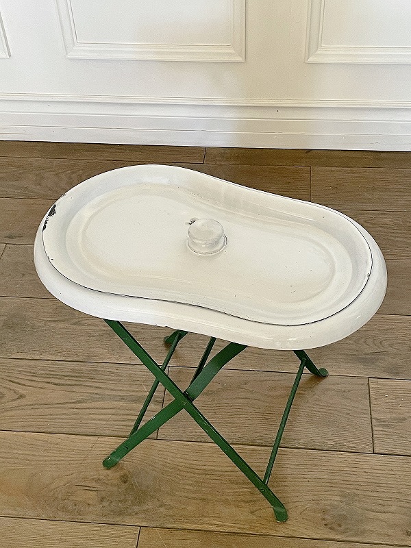 フランスホーロー製蓋付ベビーバスはかわいいアンティークネット