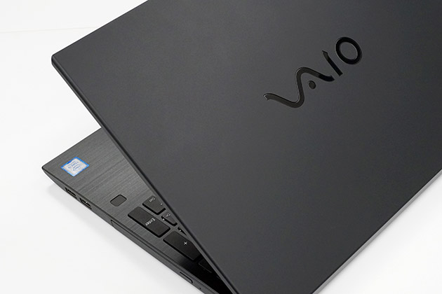 写真でみる VAIO S15 ALL BLACK EDITION オールブラックエディション