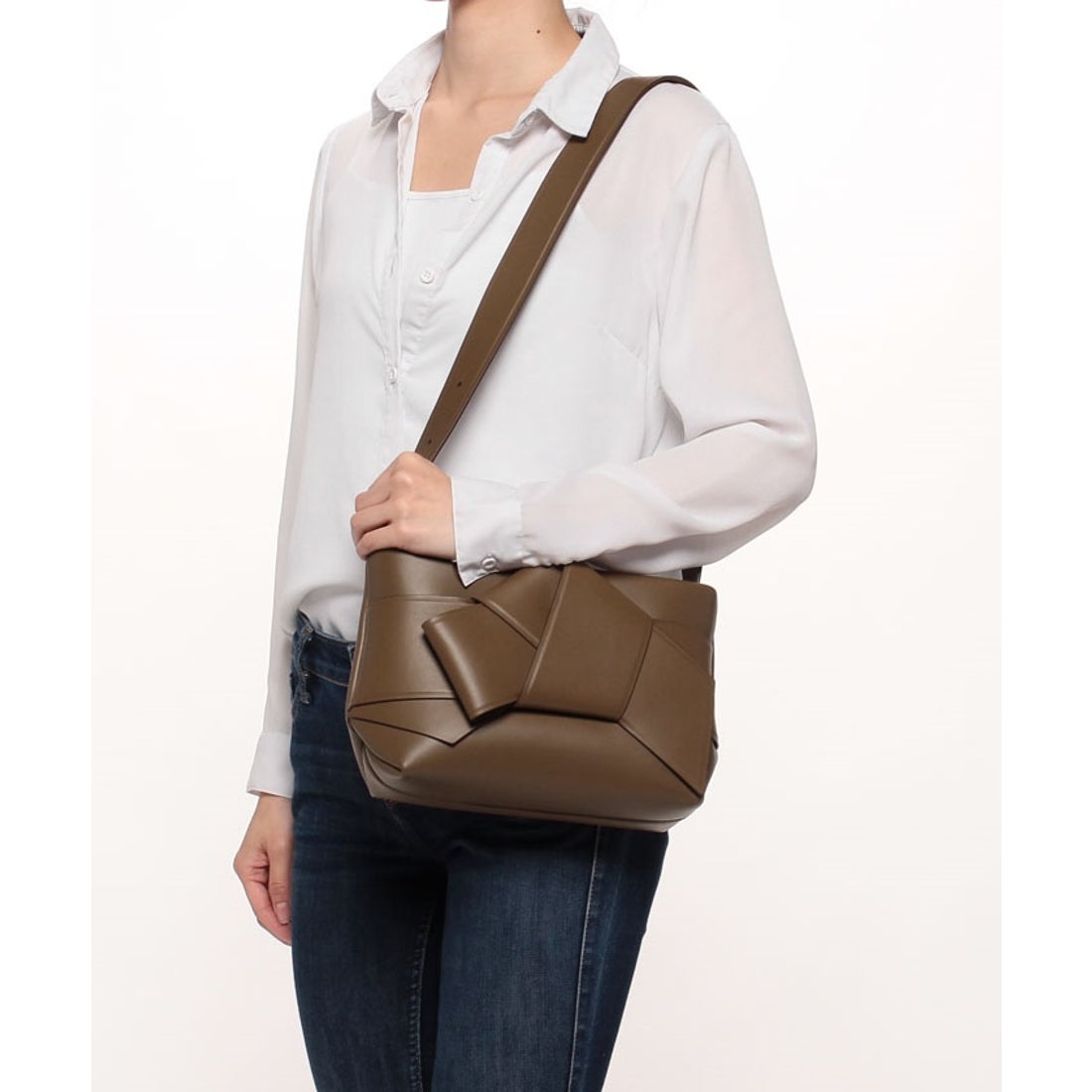 アクネストゥディオズ Acne Studios 【ACNE STUDIOS】アクネ