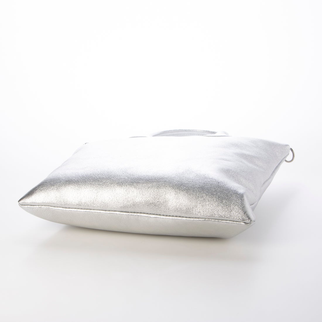 アンドレアカルドネ Andrea Cardone レザーハンドルファスナー付き