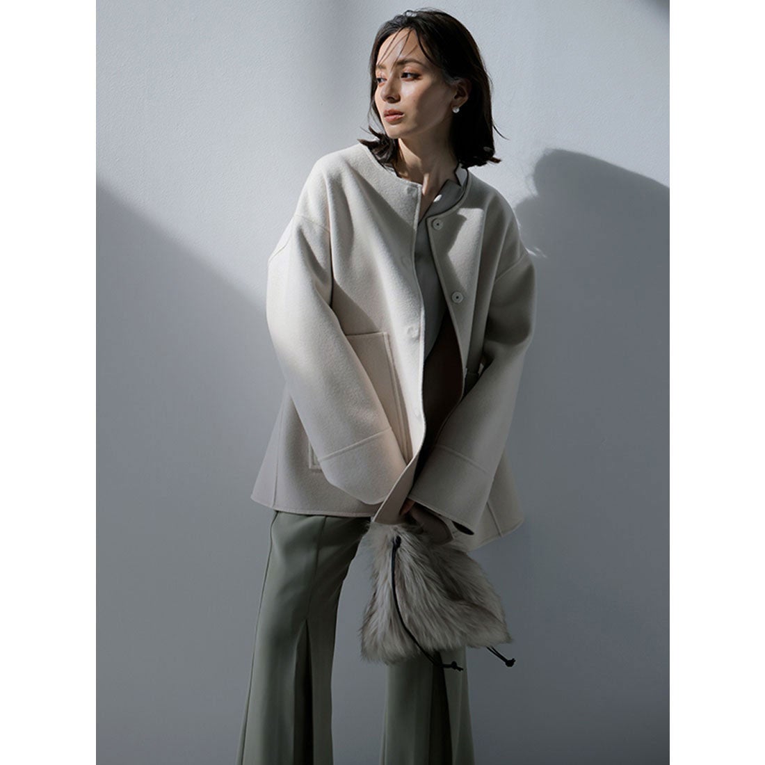 アニュアンス anuans バイカラーショートリバーコート （ECRU） -靴