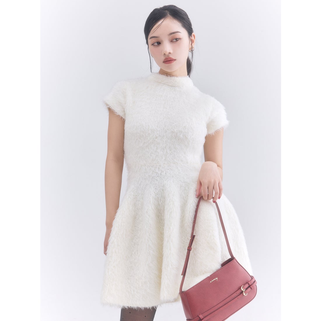 エイミーイストワール EIMY ISTOIRE フェザーヤーンフレアニットミニ