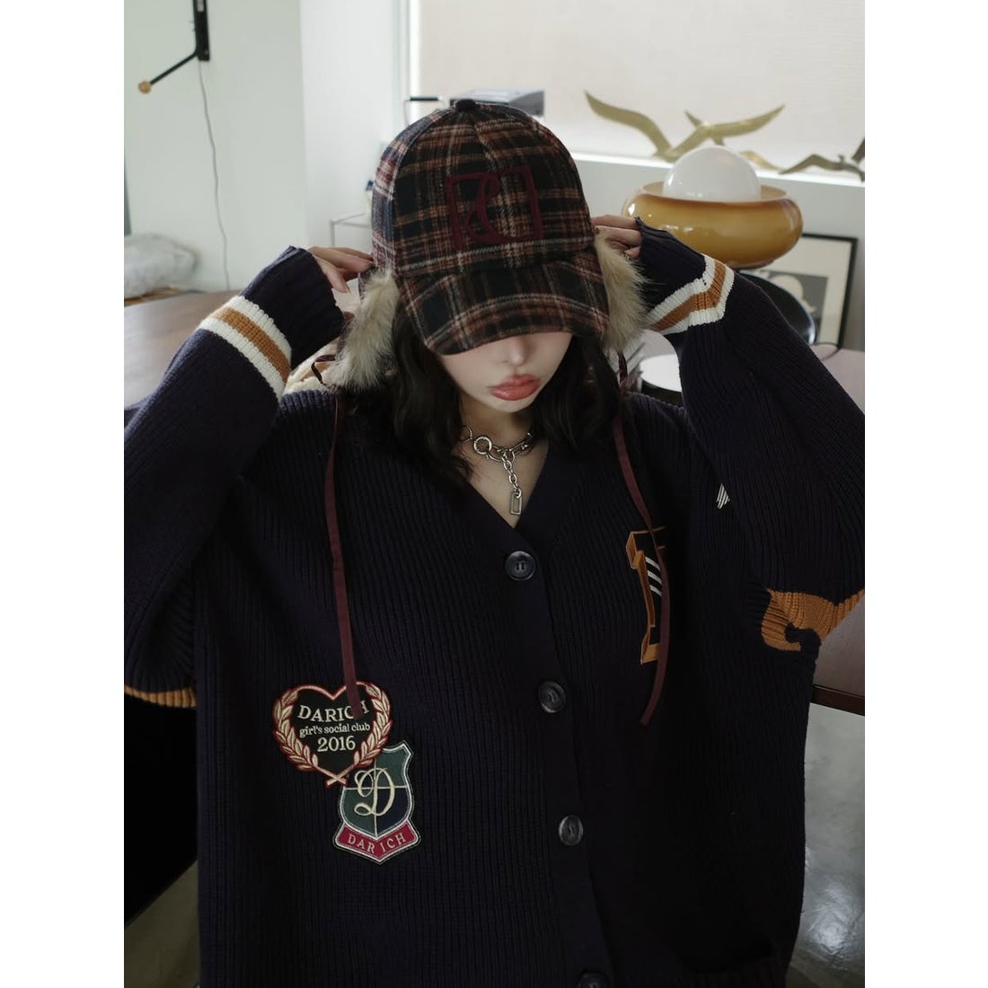 ダーリッチ Darich カレッジワッペンVネックニットカーディガン